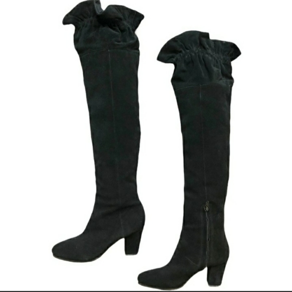 Libby Edelman Suede Ruffled Charisma Boot - Picture 3 of 4